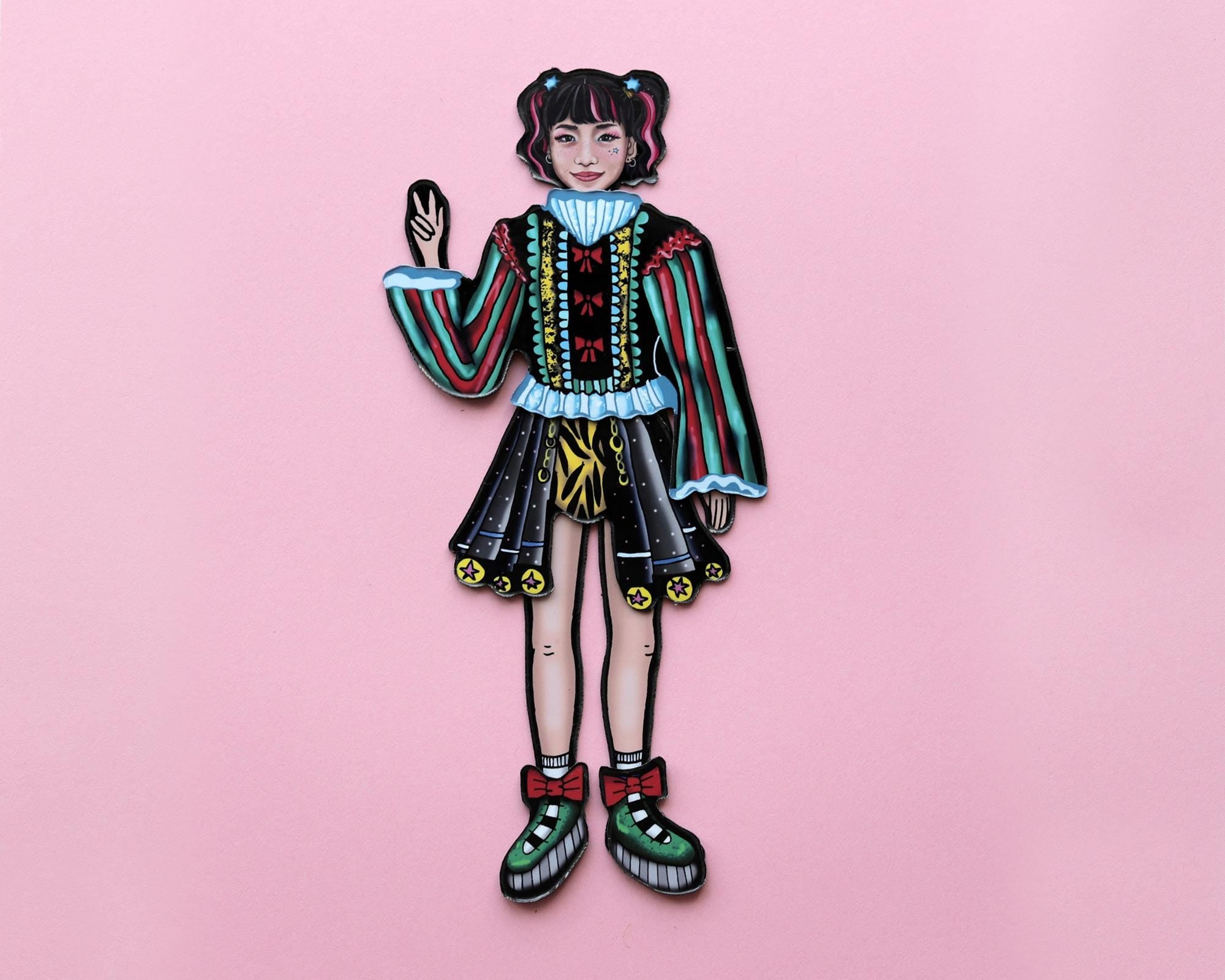 Anime Interactive Magnet Set for Fashion Lovers - Luna Neon Doll with interchangeable outfits