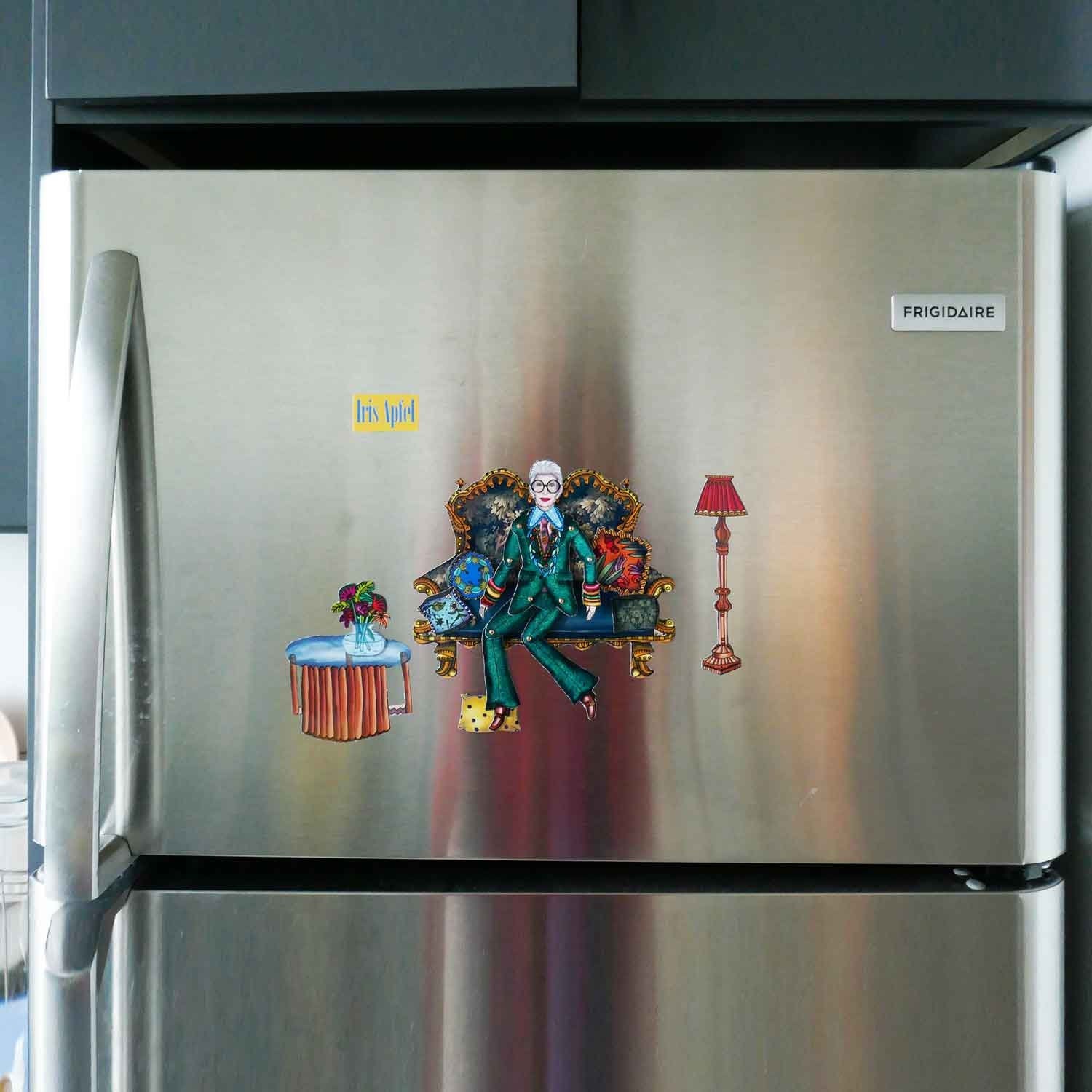 Fashion Icon Interactive Doll + Magnet Set: Art-Themed Refrigerator Magnets