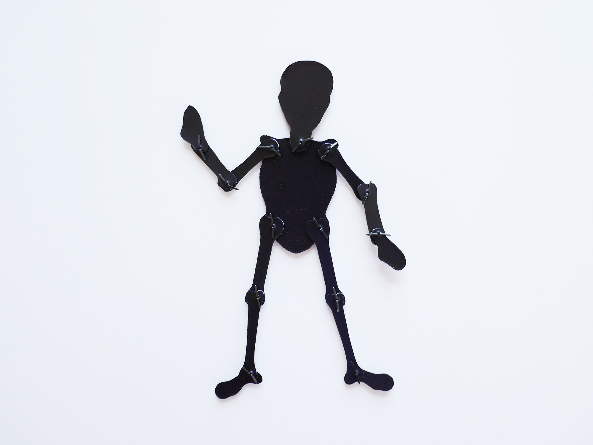 Articulated Magnet Skeleton: Halloween Posable Doll