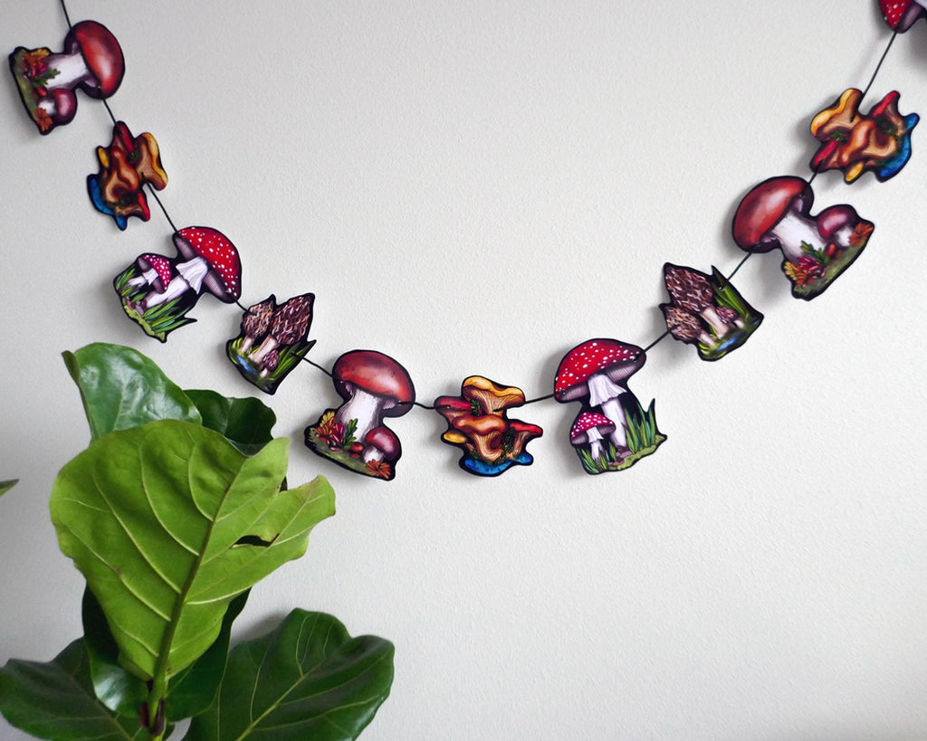 Mushroom Trail Garland: Enchanted Forest Party Decor