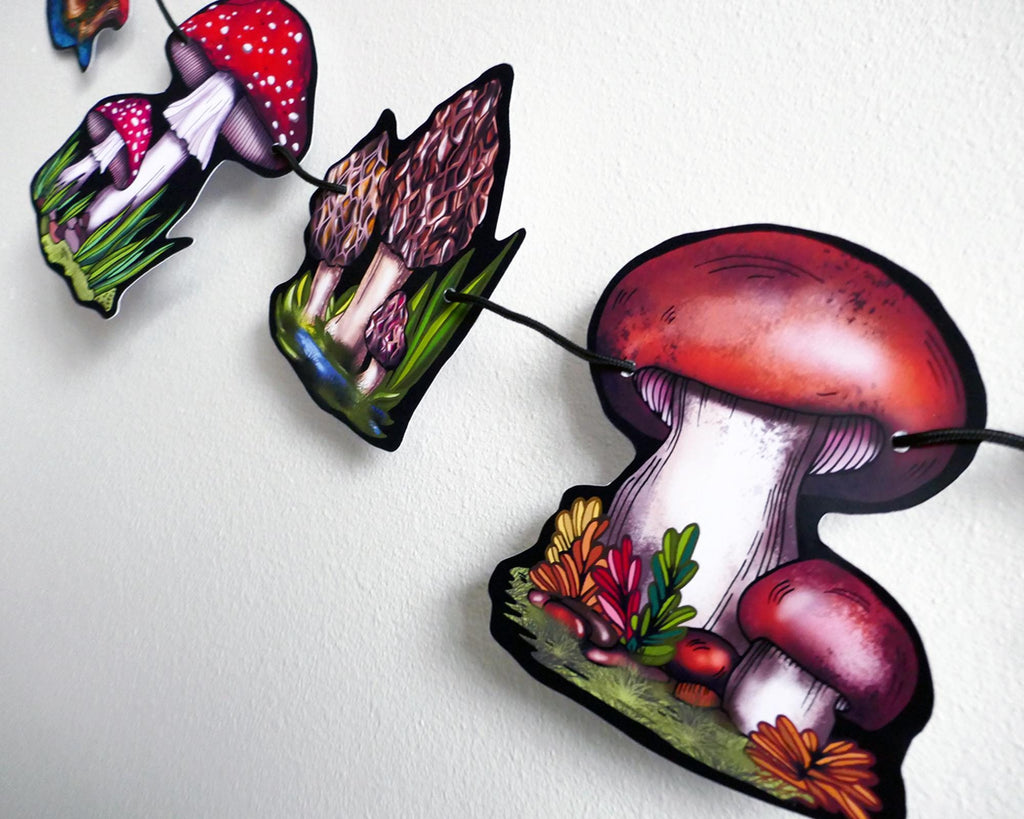 Mushroom Trail Garland: Enchanted Forest Party Decor
