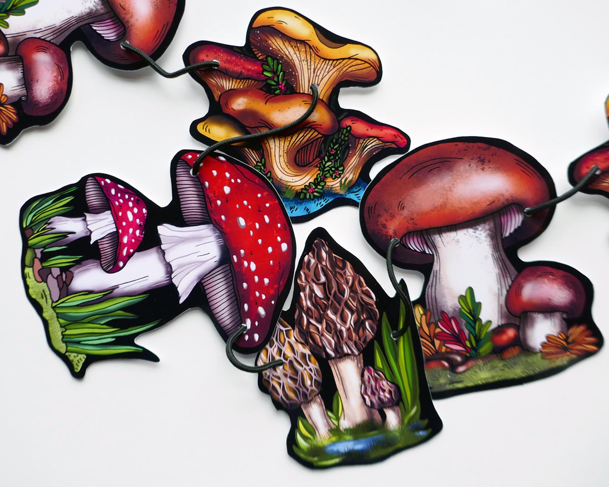 Mushroom Trail Garland: Enchanted Forest Party Decor